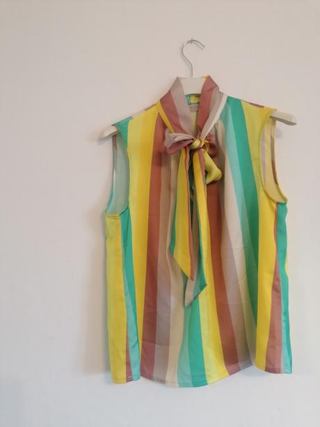 Rinascimento blúzka s, s