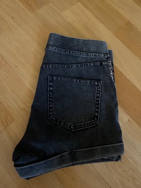 Šortky, h&m,158