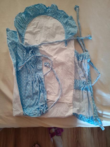 Bodkovana zavinovačka, 