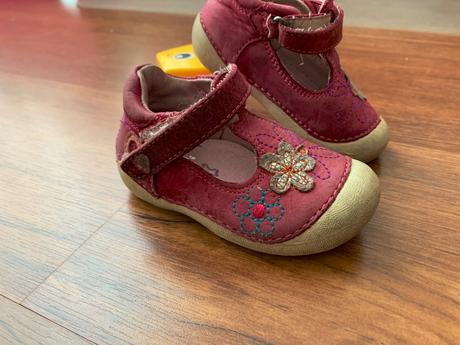 Sandalky, d.d.step,19