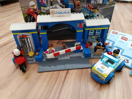 Kompletné lego city 60370, 