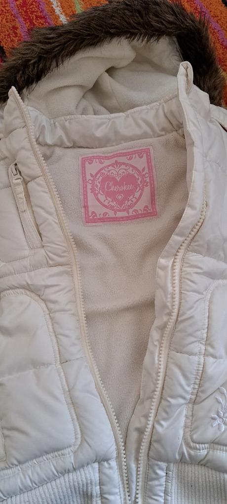 Biela vesta, cherokee,134