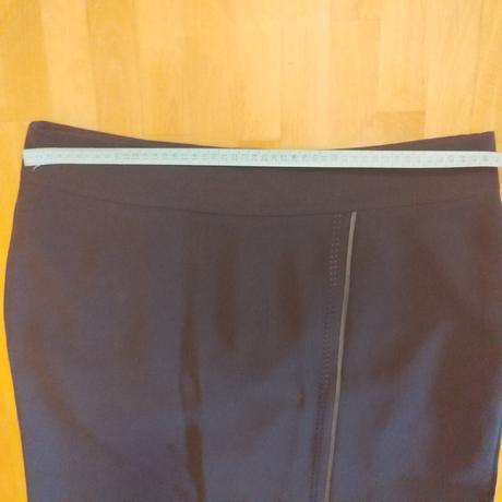 Dámska sukňa velk.48, 48