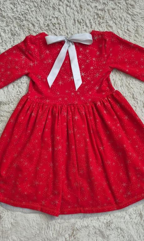 Predám vianočné šaty pre dievča, 122
