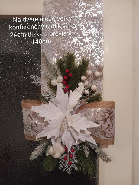 Ozdoba na dvere alebo veľký stôl,