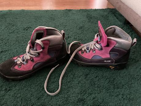 Turisticke topanky olang, olang,33