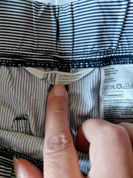 Kratasy h&m vel 146/152 pásikavé, h&m,146