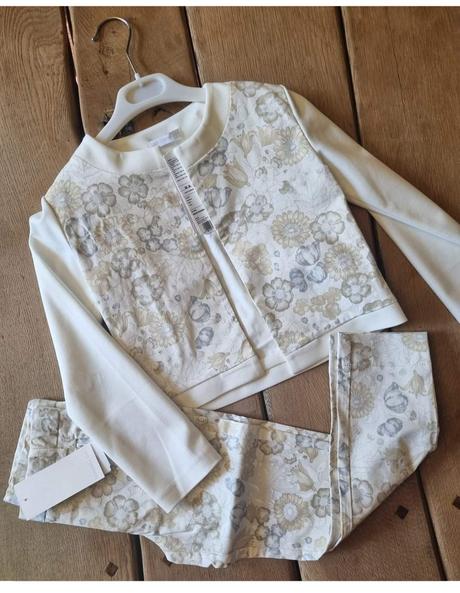 Elegantna luxusna suprava, 128