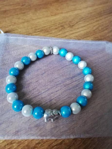 Handmade náramky z prírodných kameňov a iné,