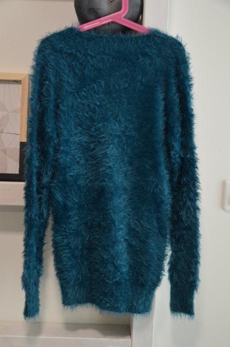 Chlpatý svetrík, xs