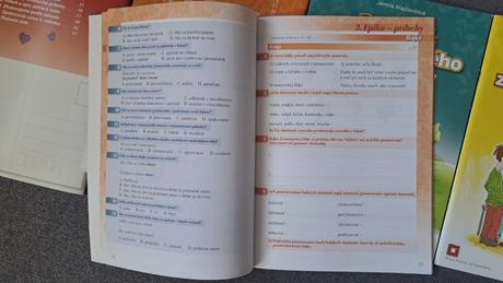 Pomocník zo sj a literatúry 2,80e/ks,