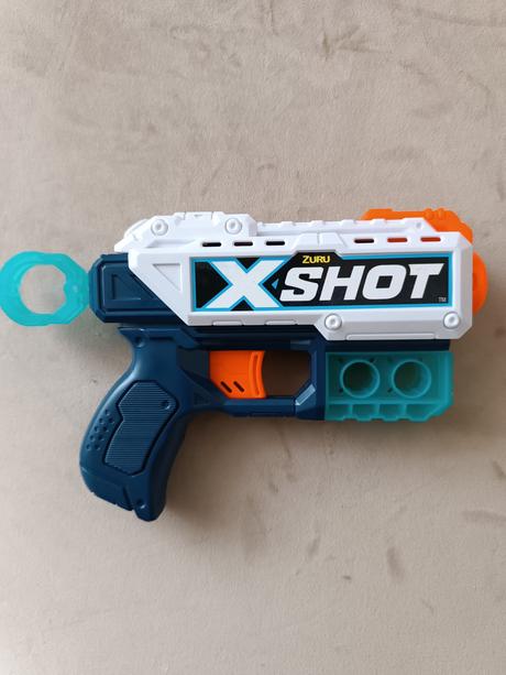 Detská pištoľ xshot zuru,