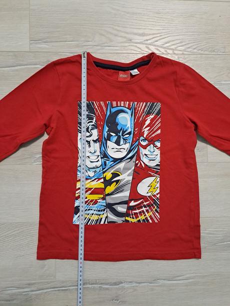 Three man's tričko, 134