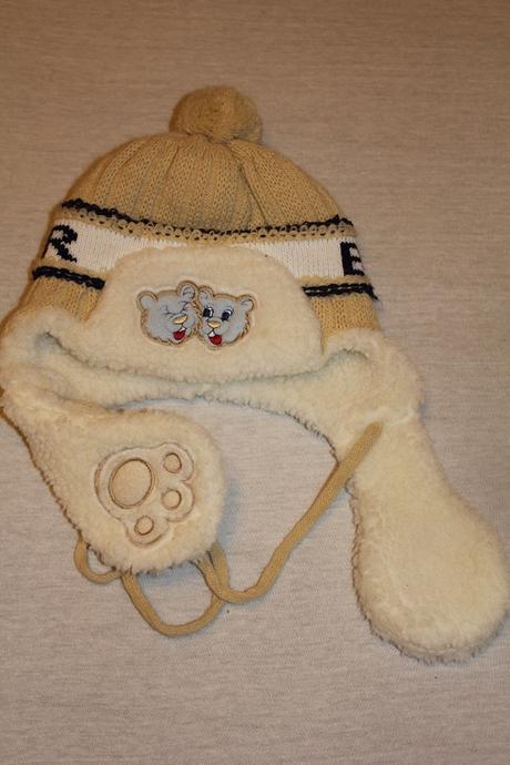 Hrubá zimná čiapka, 98