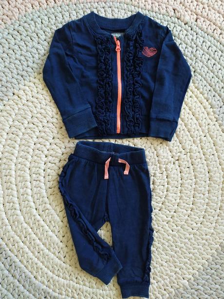 Souprava ve výborném stavu, dirkje,68