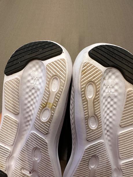 Tenisky under armour, under armour,37