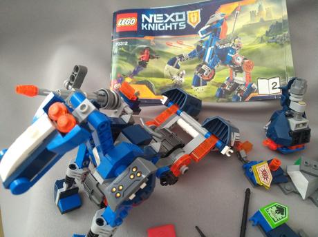 Lego nexus knight(8 sad), 