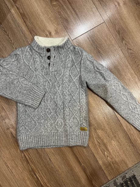 Pletený sveter, c&a,128