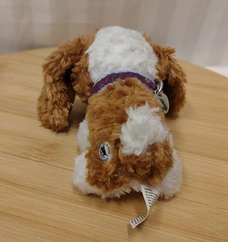 Plyšový hnedo biely psík obojok so srdiečkom 13 cm, 