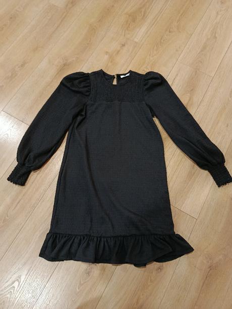 Čierne šaty mini, zn. reserved, veľ. s-super stav, reserved,s