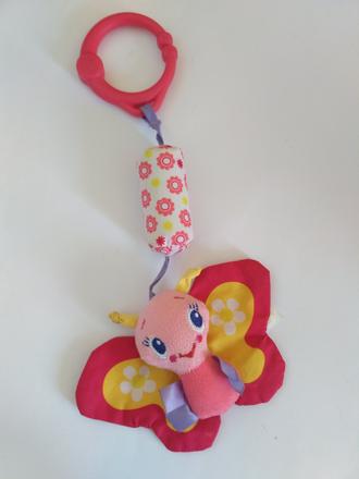 Hrkálka motýlik na zavesenie,