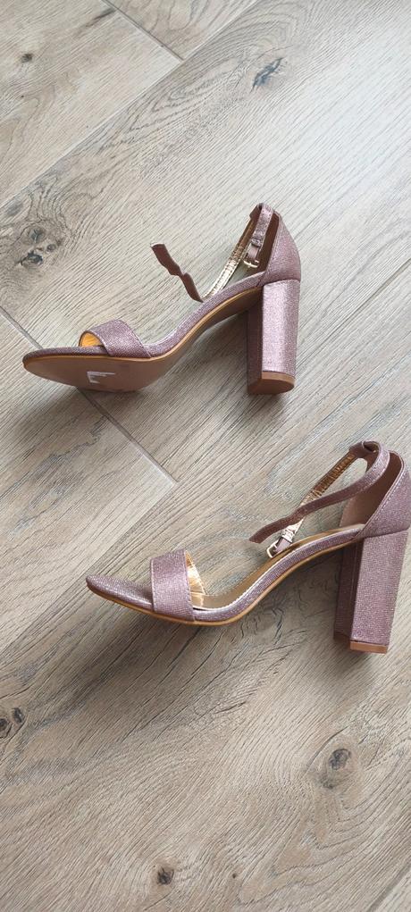 Nádherné topánky, queen,38