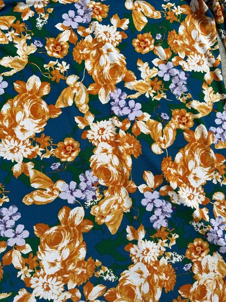 Šaty s kvetmi, bonprix,36