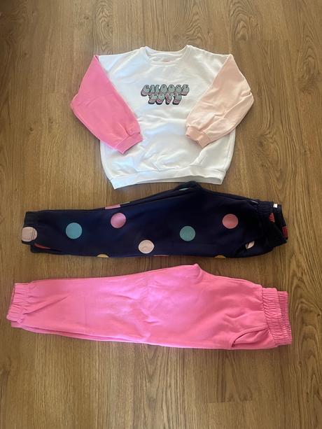 2x tepláky a mikina 122, f&f,122