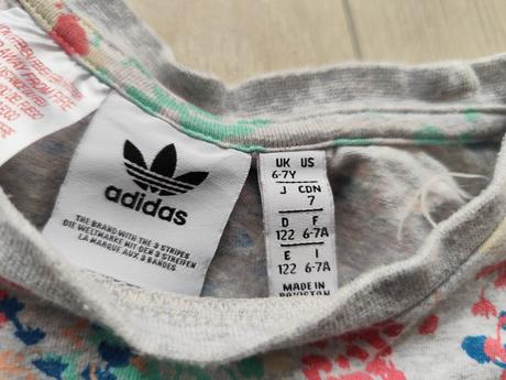 Predam adidas tricko, adidas,122