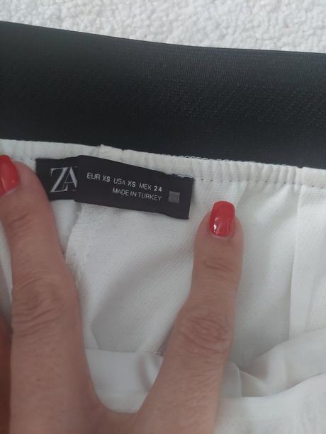 Zara nohavice, zara,xs