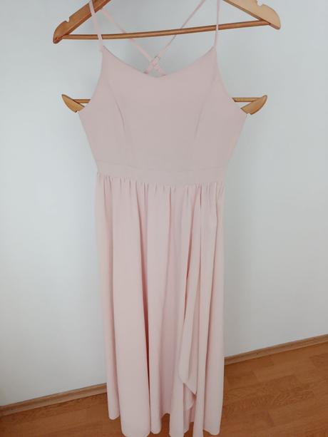 Elegantné šaty pre slečnu, 158