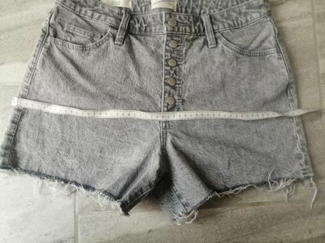 Sivé denim šortky, vysoký pás v38-40,elast., 40