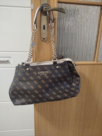 Kabelka guess, guess