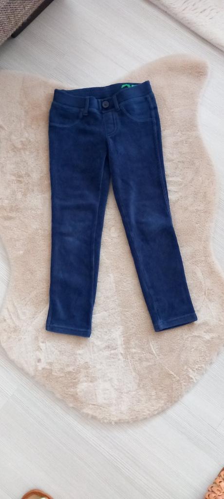 Legíny, benetton,122