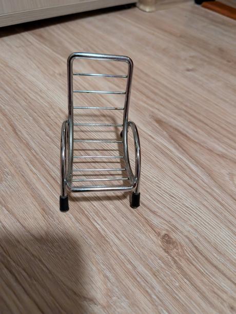 Lehátko pre bábiku,