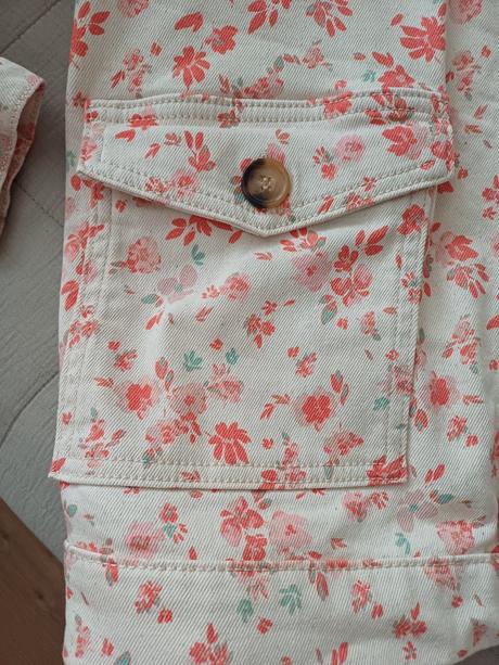 Úžasná  prechodná bunda č.s/m, s