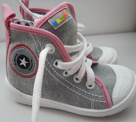 Moderné vyššie tenisky - ortopedické, nazo,25