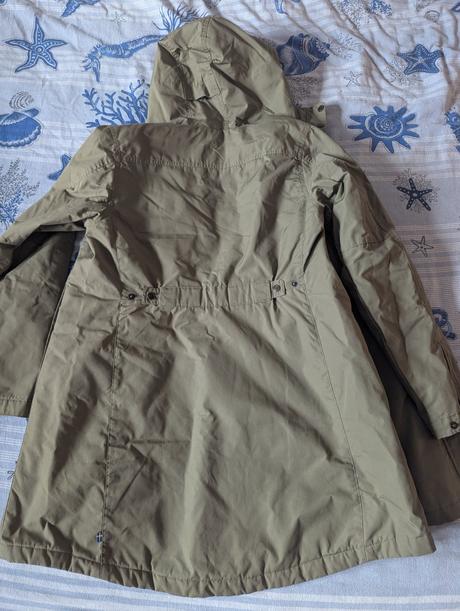 Predám parku fjallräven, m