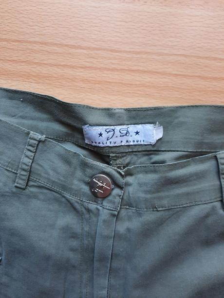 Dámske / dievčenské 3/4 letné nohavice, xs