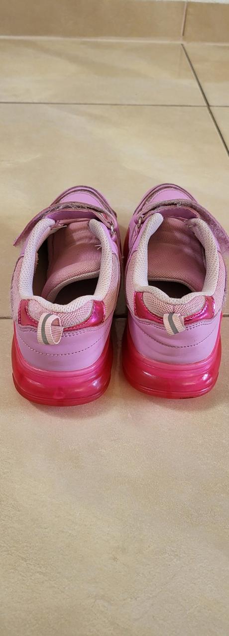 Predám tenisky sprandi, sprandi,35