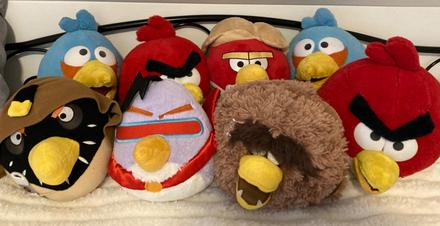 Hračky - plyšové hlavy vtákov,