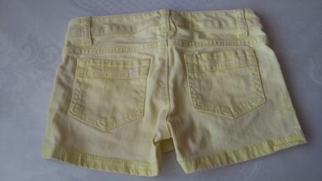 Žlté kraťasy 128/134, lindex,128