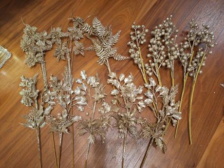 12x vianočné ozdoby, 