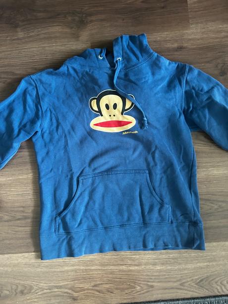 Mikina s opicou, 158