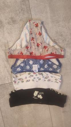 4x kvalitné nohavičky, 140