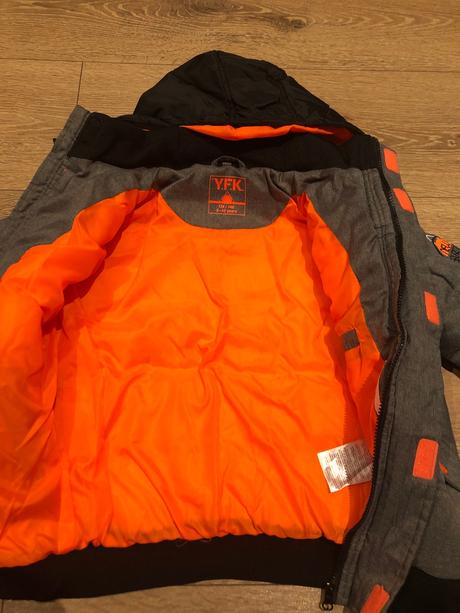 Bundička na zimu, 140