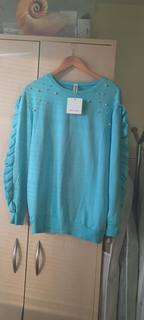 Nová elegantná mikina, 42