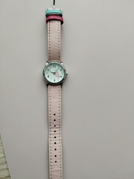 Dievčenské hodinky,