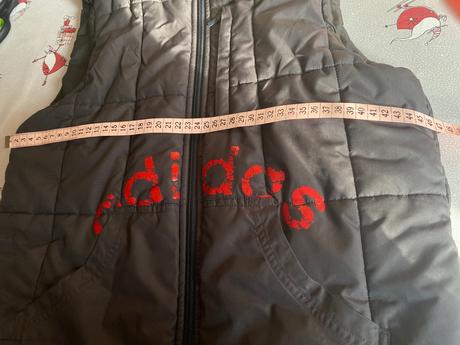 Vesta adidas na 10-12 rokov 152, adidas,152