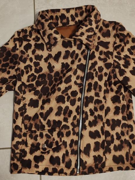 Prechodna bunda top stav, 152